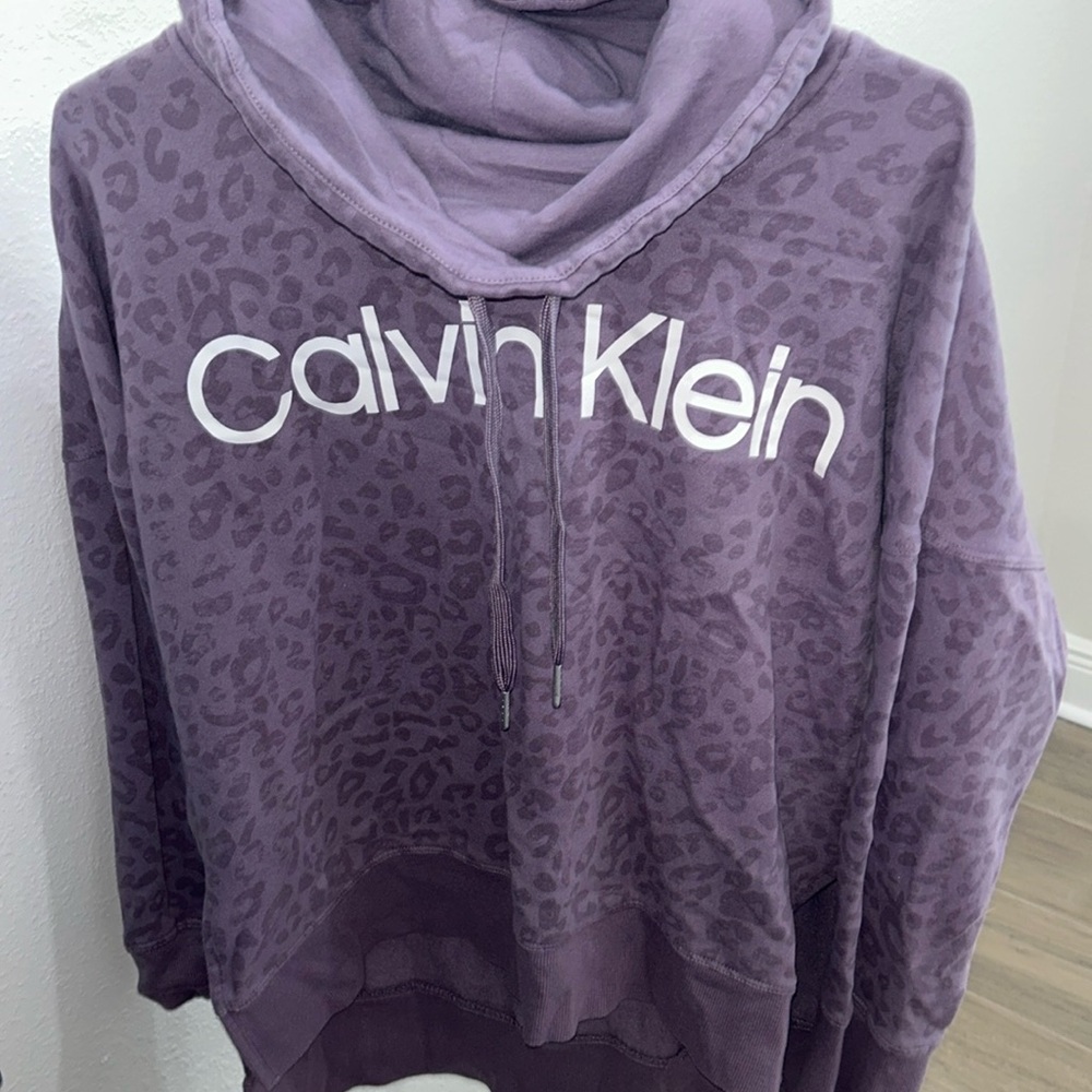 Calvin Klein Sweater